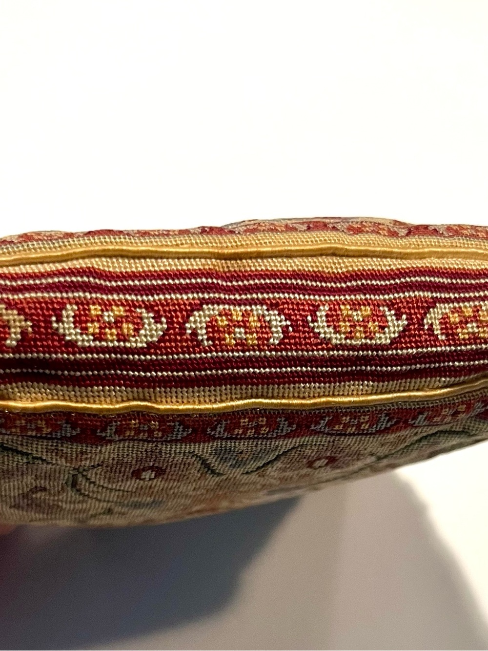 Antique petit point purse. So pretty! - Picture 5 of 6